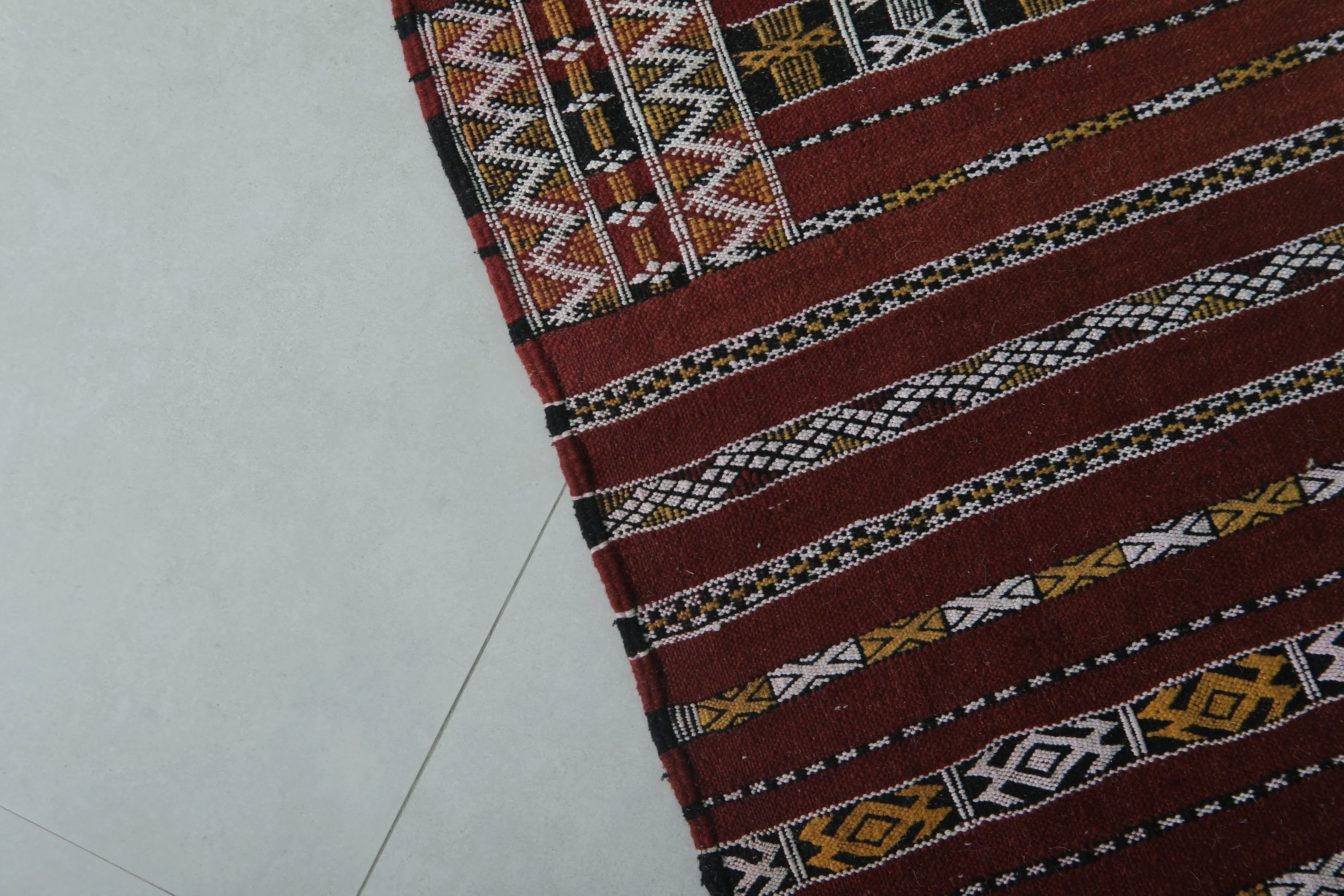 Vintage Handwoven Kilim Rug 4.4 FT x 8.1 FT – Unique Moroccan Design