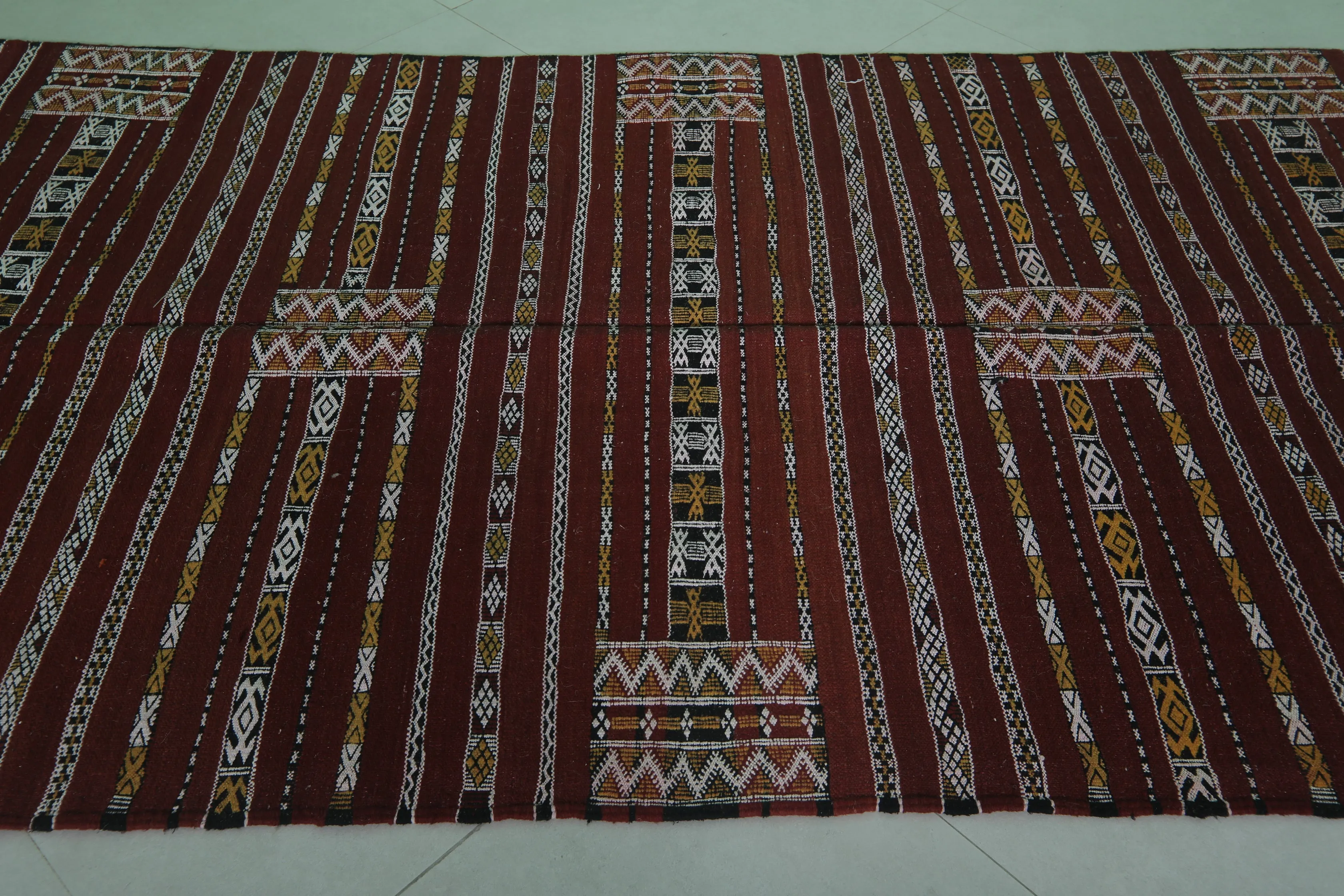 Vintage Handwoven Kilim Rug 4.4 FT x 8.1 FT – Unique Moroccan Design
