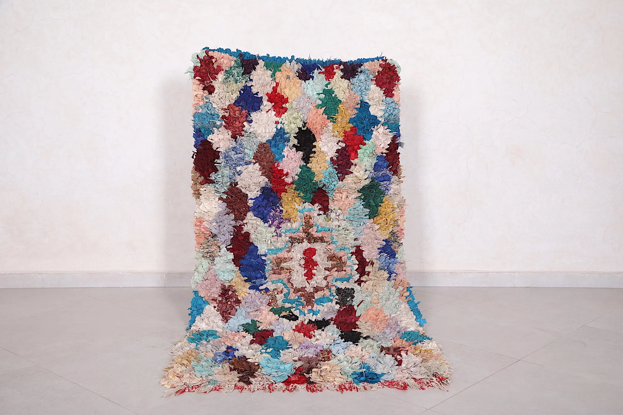 Vintage Moroccan Area Rug - 2.8x5.5 ft | Handwoven Diamond Design