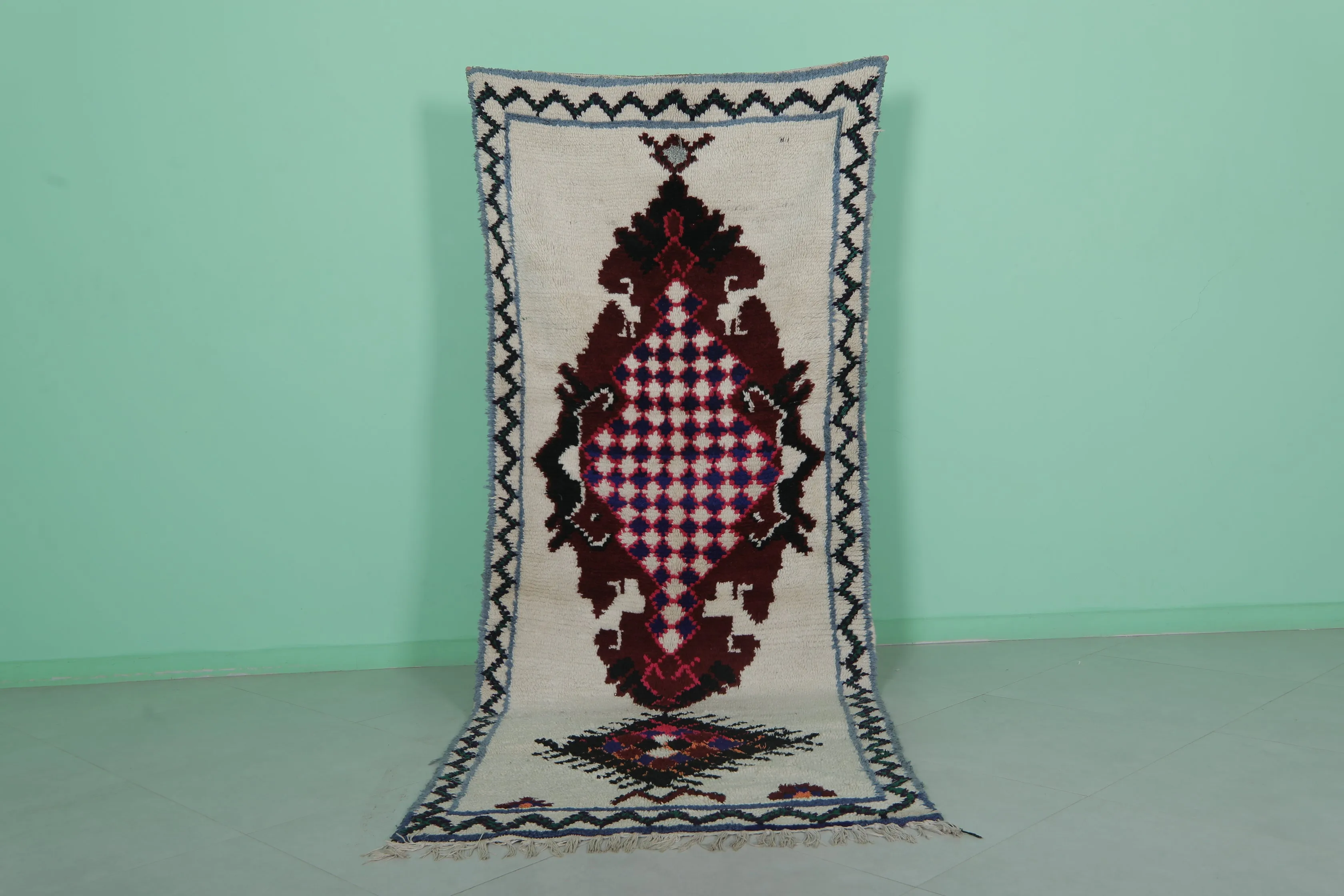 Vintage Moroccan Berber Rug – 3.6 X 9.2 Feet | Handwoven Beauty