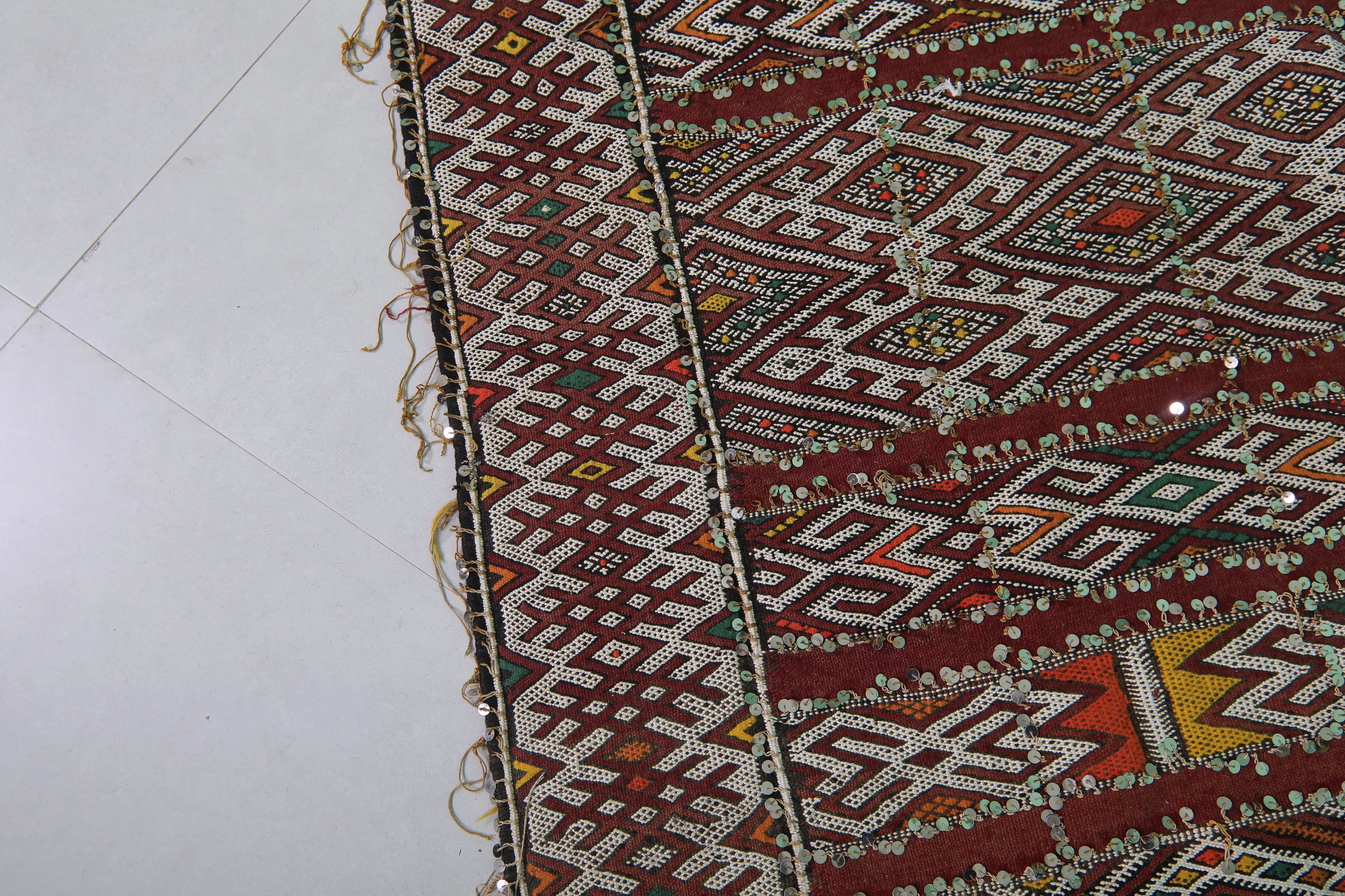 Vintage Moroccan Kilim - 5.5 FT X 12.2 FT - Authentic Handwoven Rug