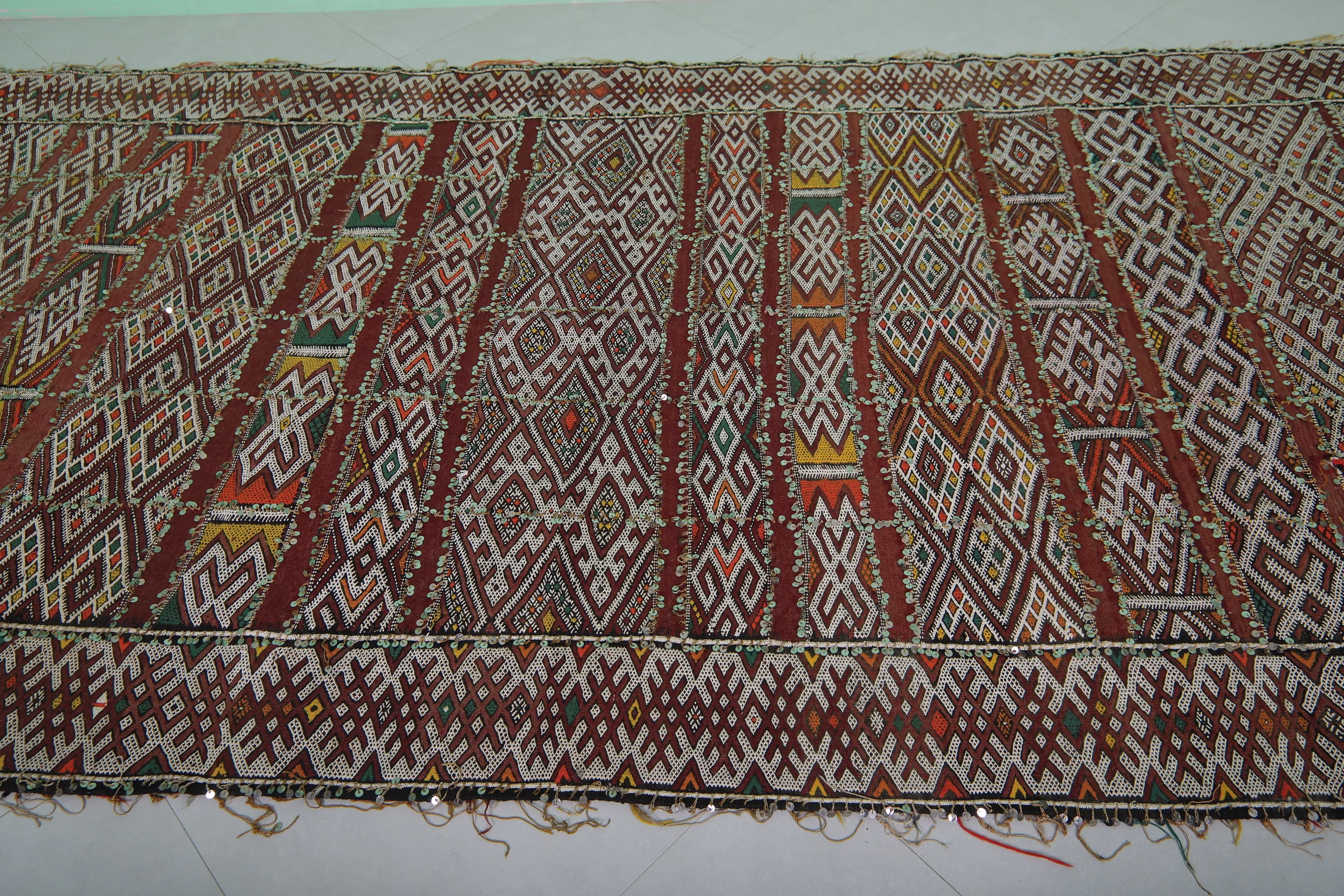 Vintage Moroccan Kilim - 5.5 FT X 12.2 FT - Authentic Handwoven Rug