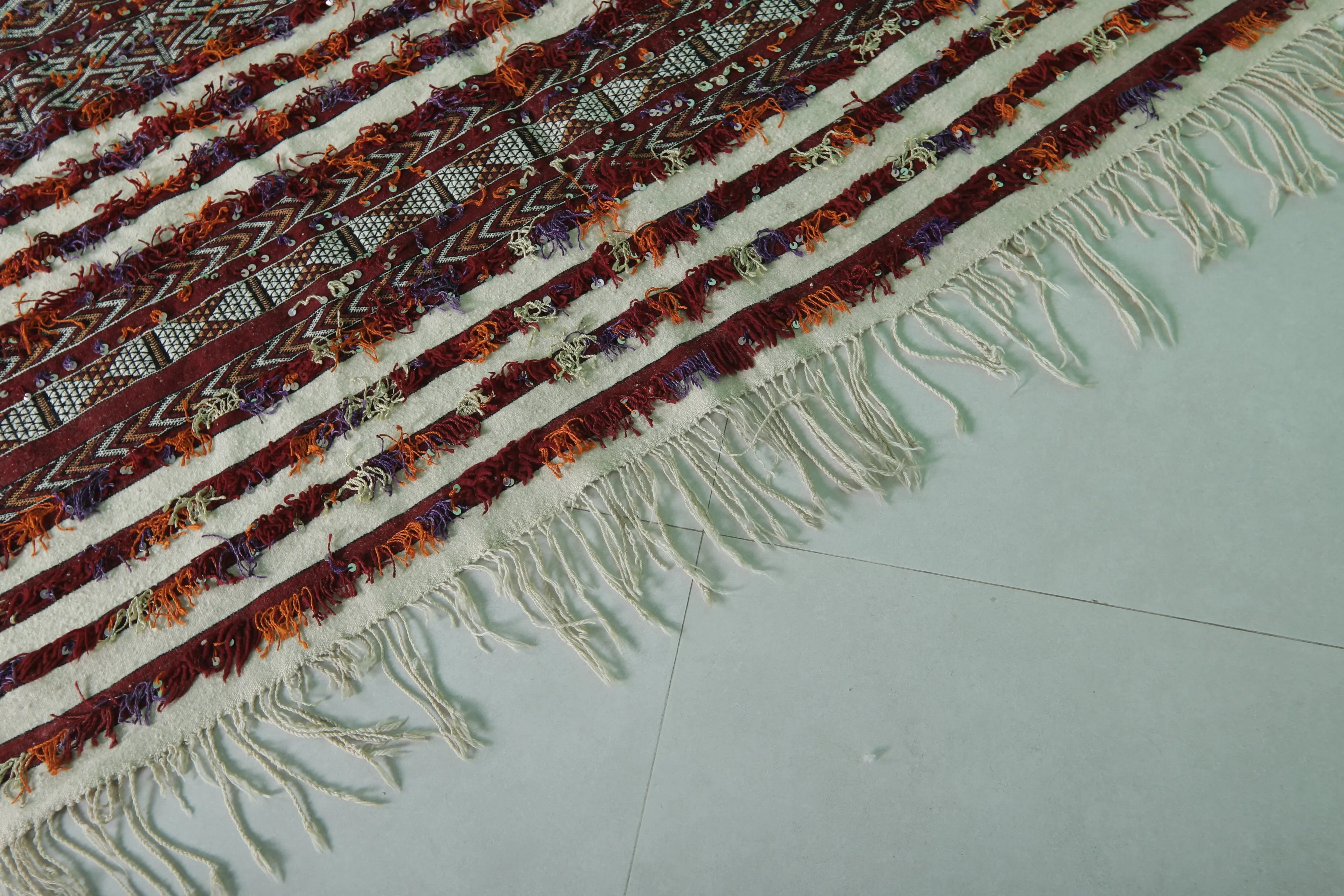 Vintage Moroccan Kilim - Handwoven Striped Design - 5.3x9.1 ft