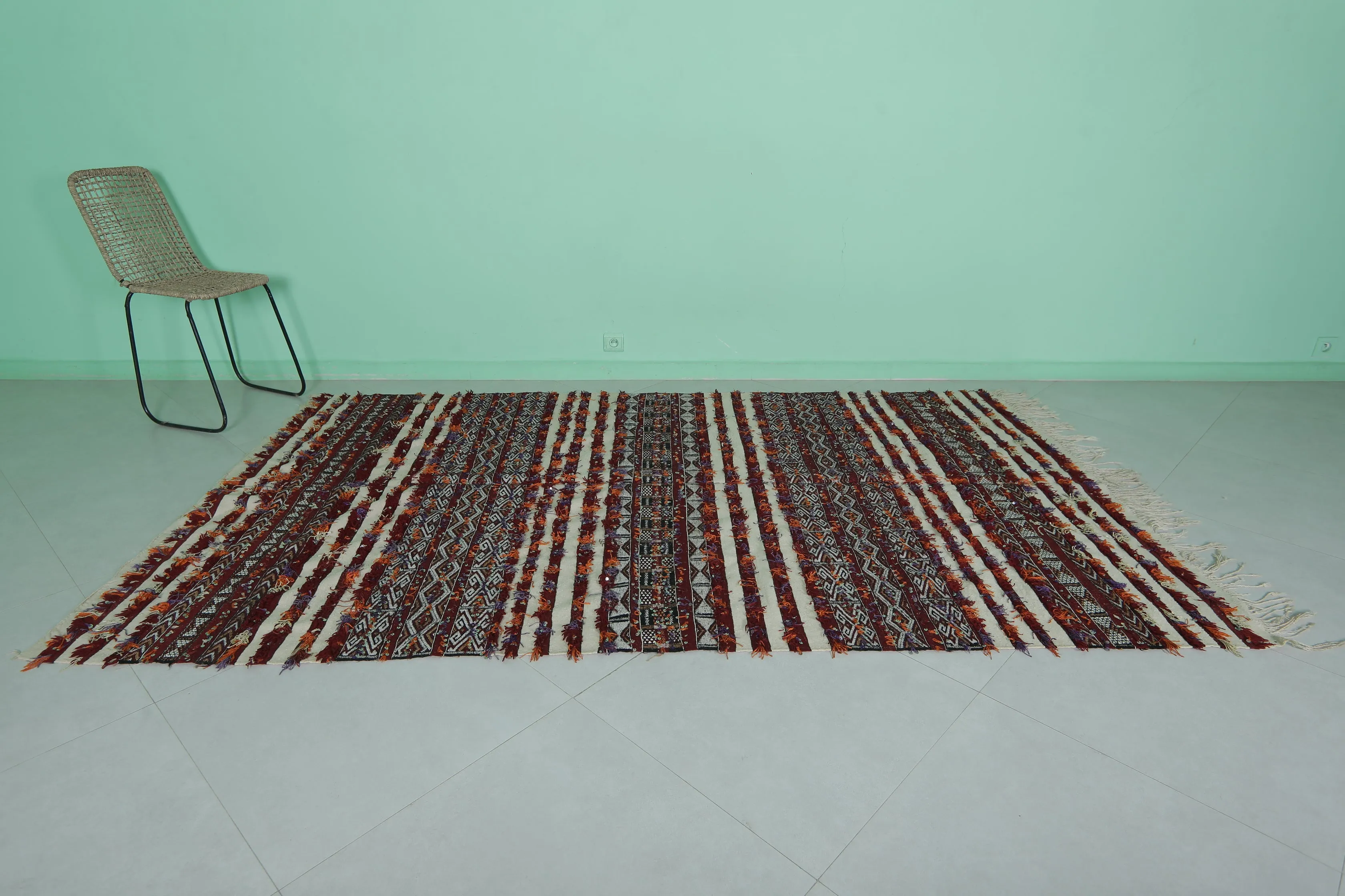 Vintage Moroccan Kilim - Handwoven Striped Design - 5.3x9.1 ft