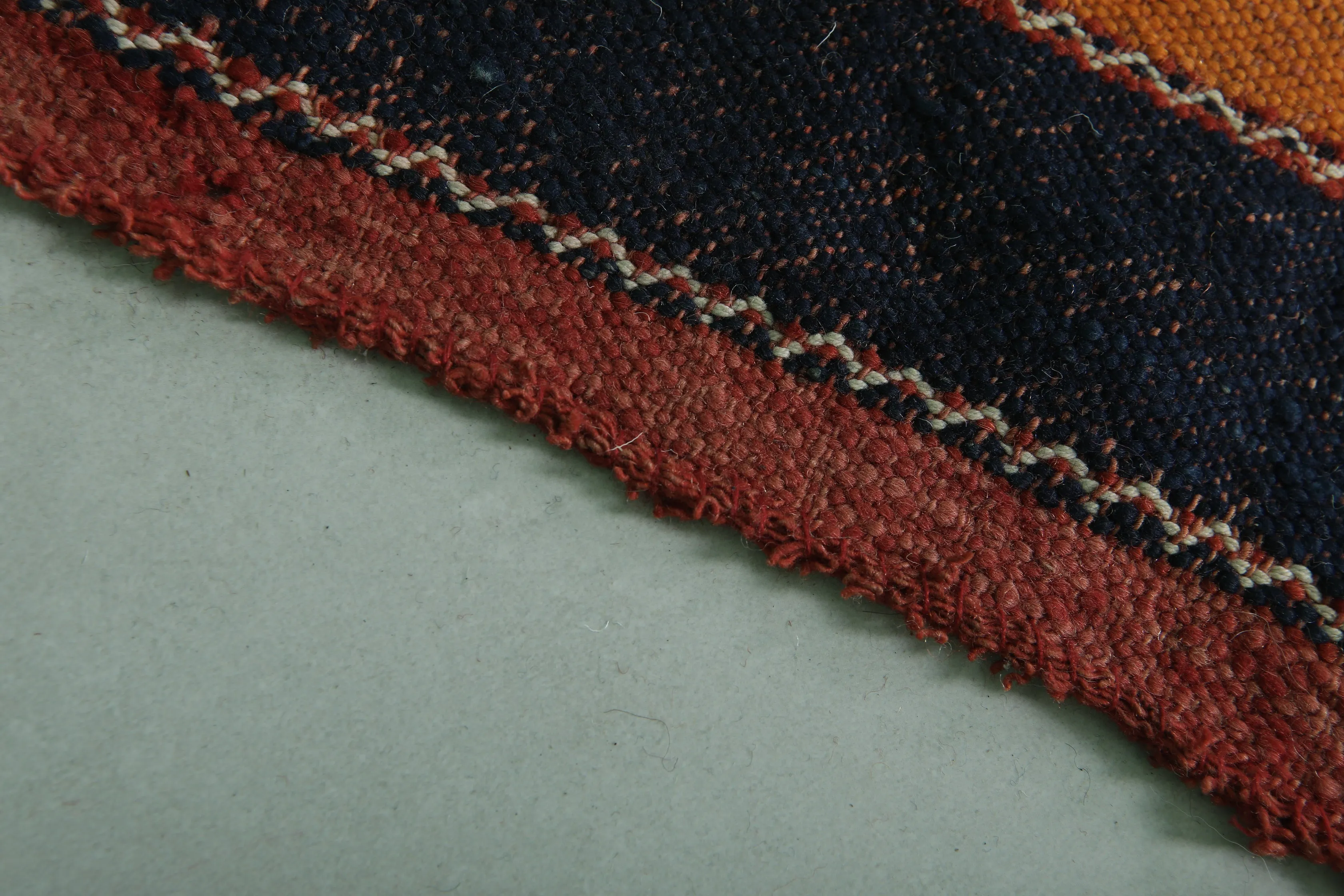 Vintage Moroccan Kilim Rug - 5.2 FT × 8.8 FT | Handwoven Heritage