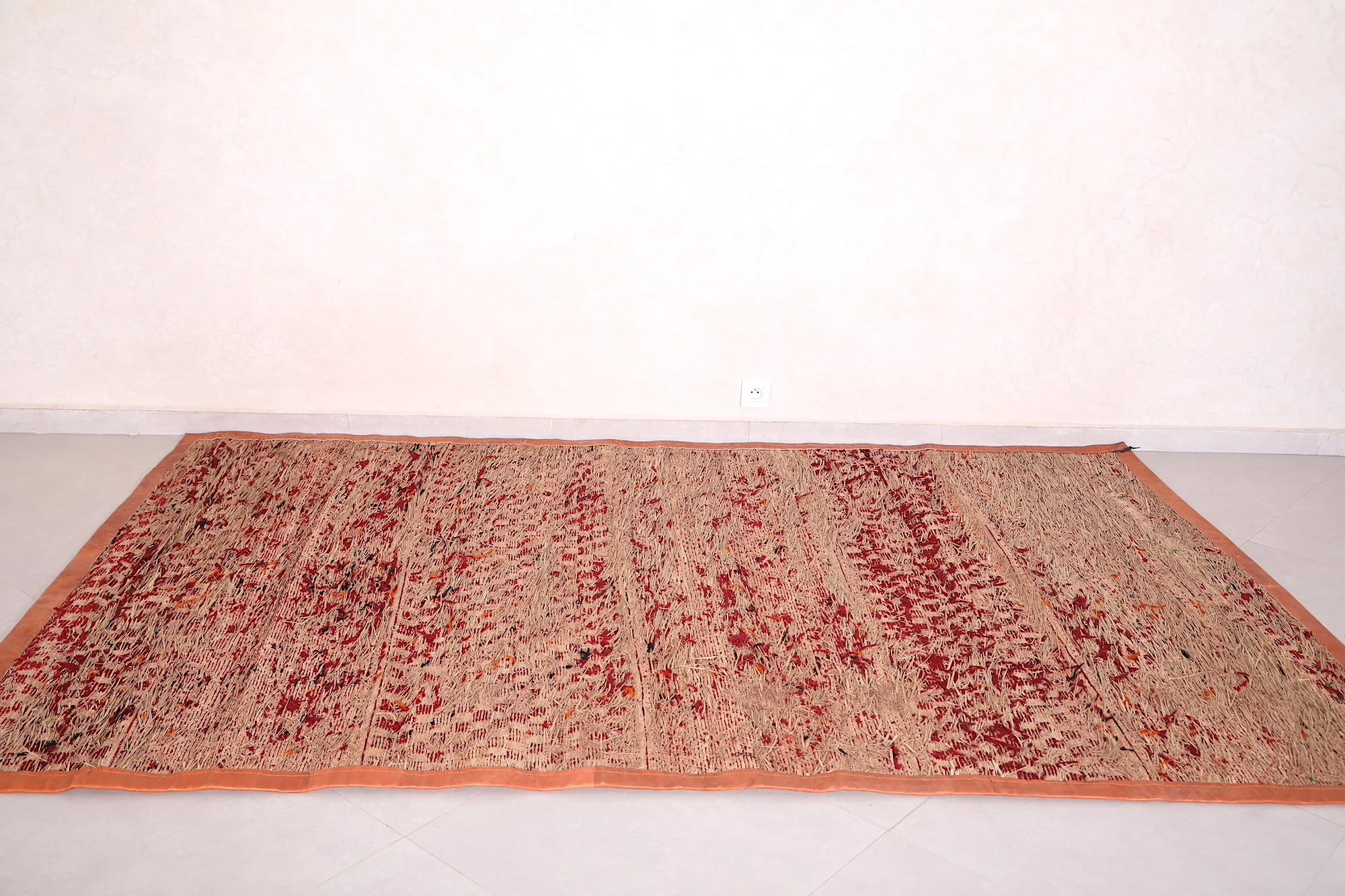 Vintage Moroccan Rug 5.9 FT X 9.7 FT
