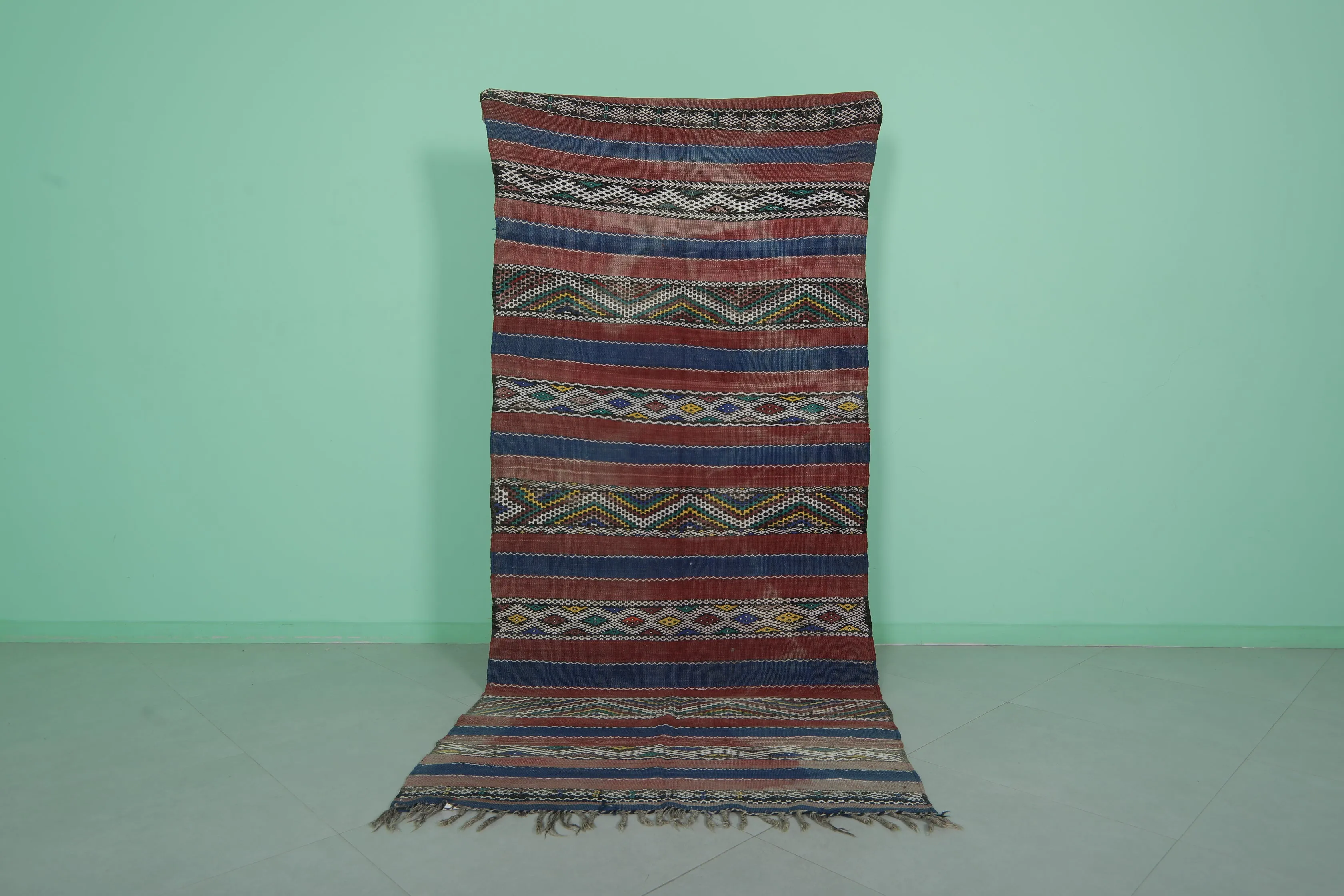 Vintage Zemmour Runner Kilim - 4 FT × 9 FT | Handwoven Moroccan Rug