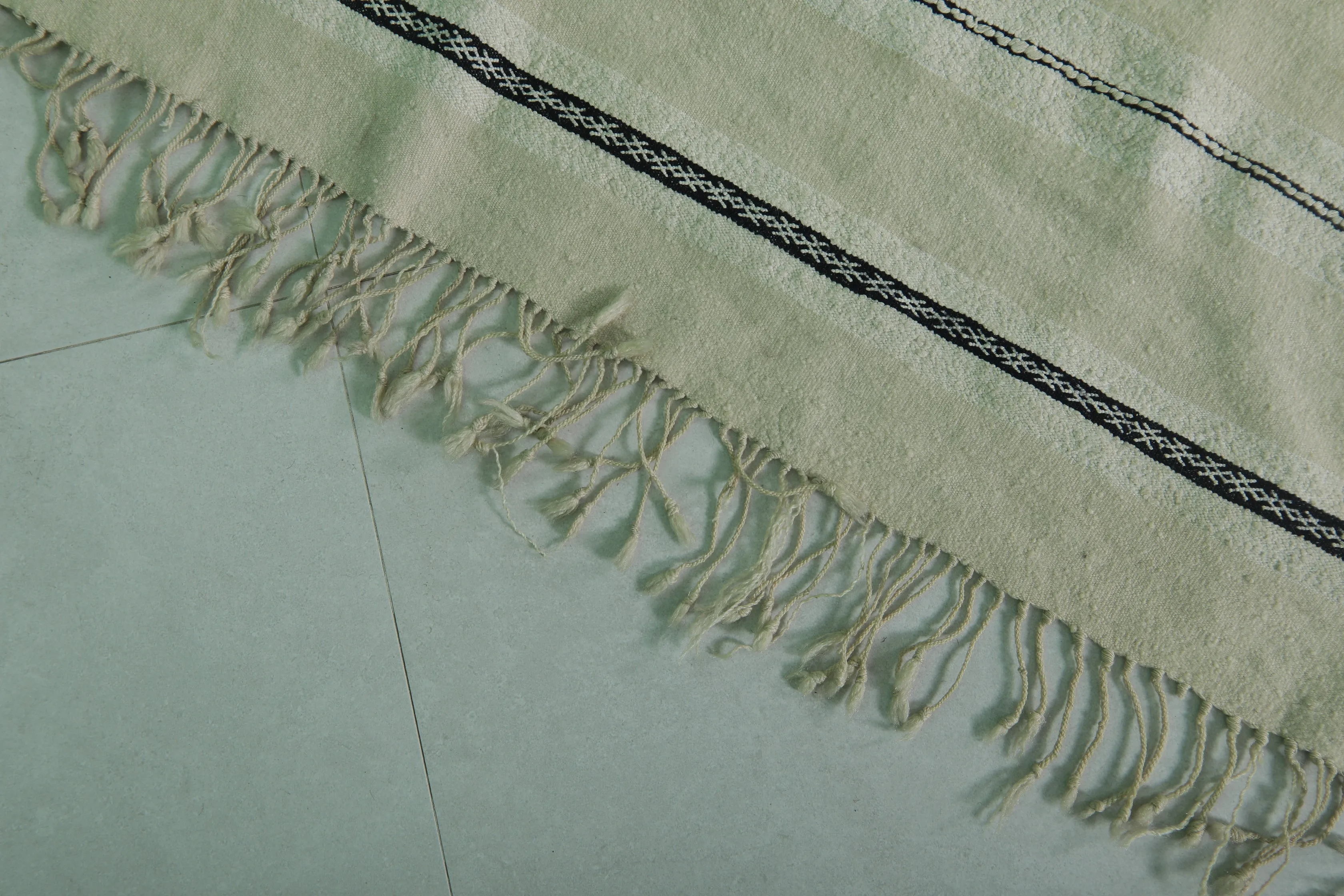 Wedding Berber Rug Tribal Blanket - Handwoven 3.6 x 6.5 ft