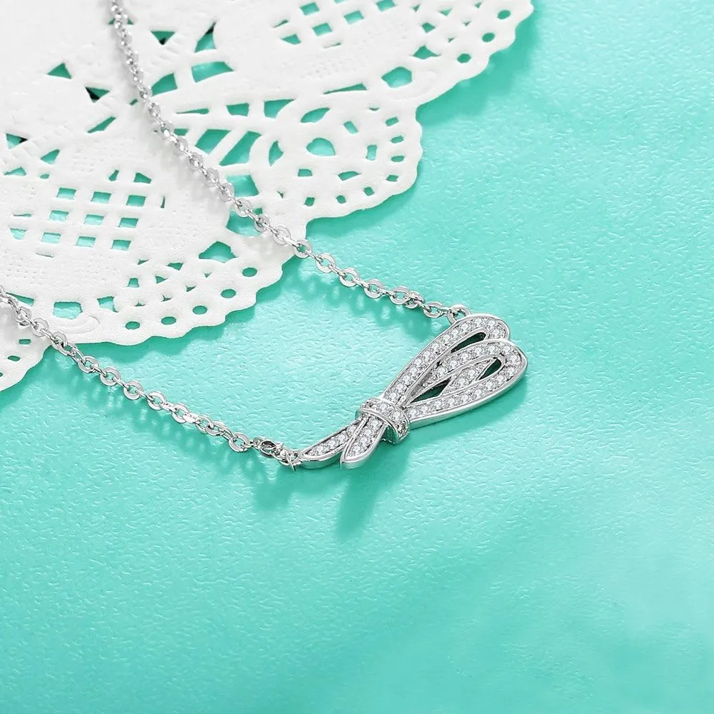 Women’s 925 Sterling Silver Romantic Pendant Necklace with Cubic Zirconia Stones, Trendy Fashion Jewelry for Ladies